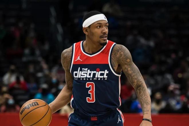 更加突出了 更加突出了