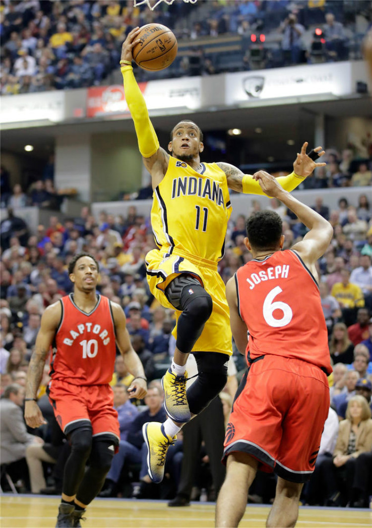 刘易斯在边 刘易斯在边