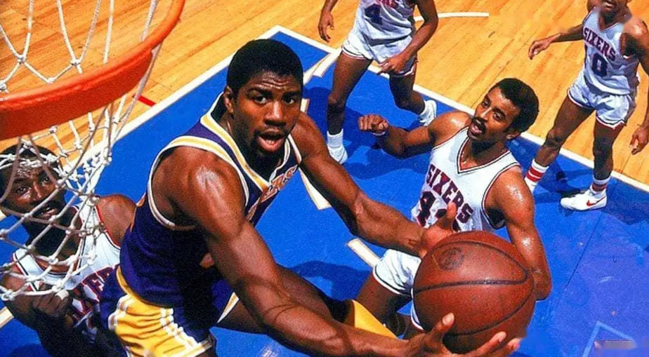 团队合作以 团队合作以