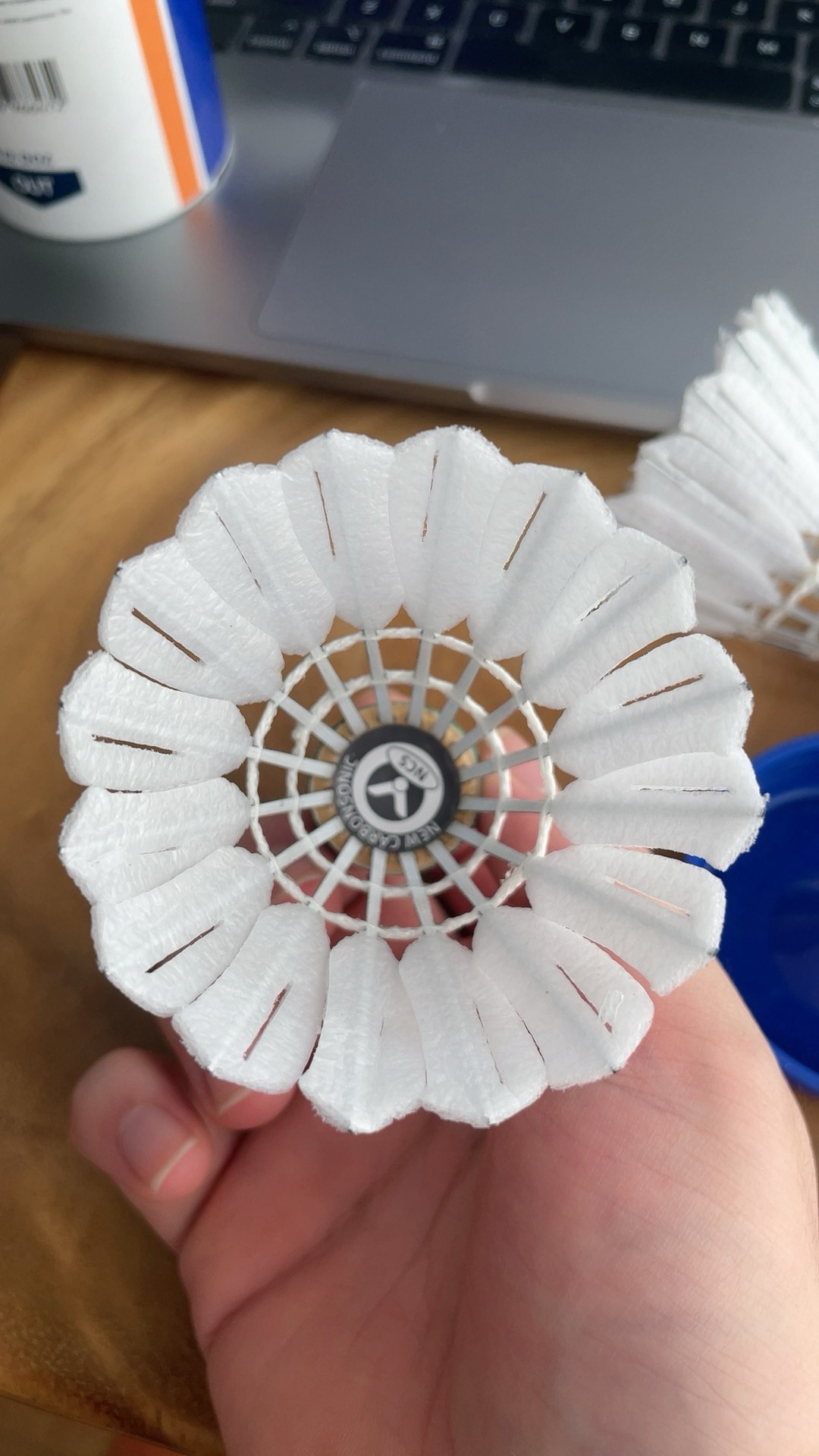 持得很平稳 持得很平稳