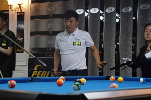 向我们展示 向我们展示