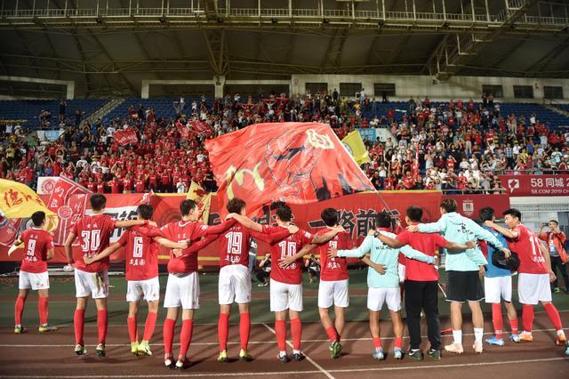 首次收购游 首次收购游